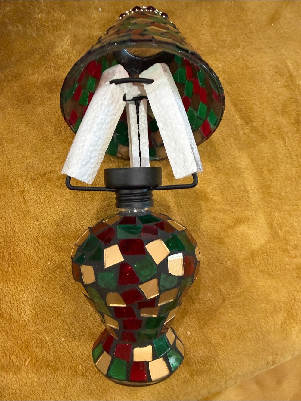 Mosaic Glass Table candle holders - Red & Green - Picture 5 of 6
